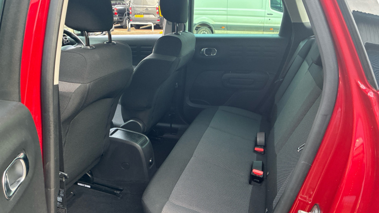 Citroen C3 Aircross 1.2 PureTech 110 Shine 5dr Petrol Hatchback